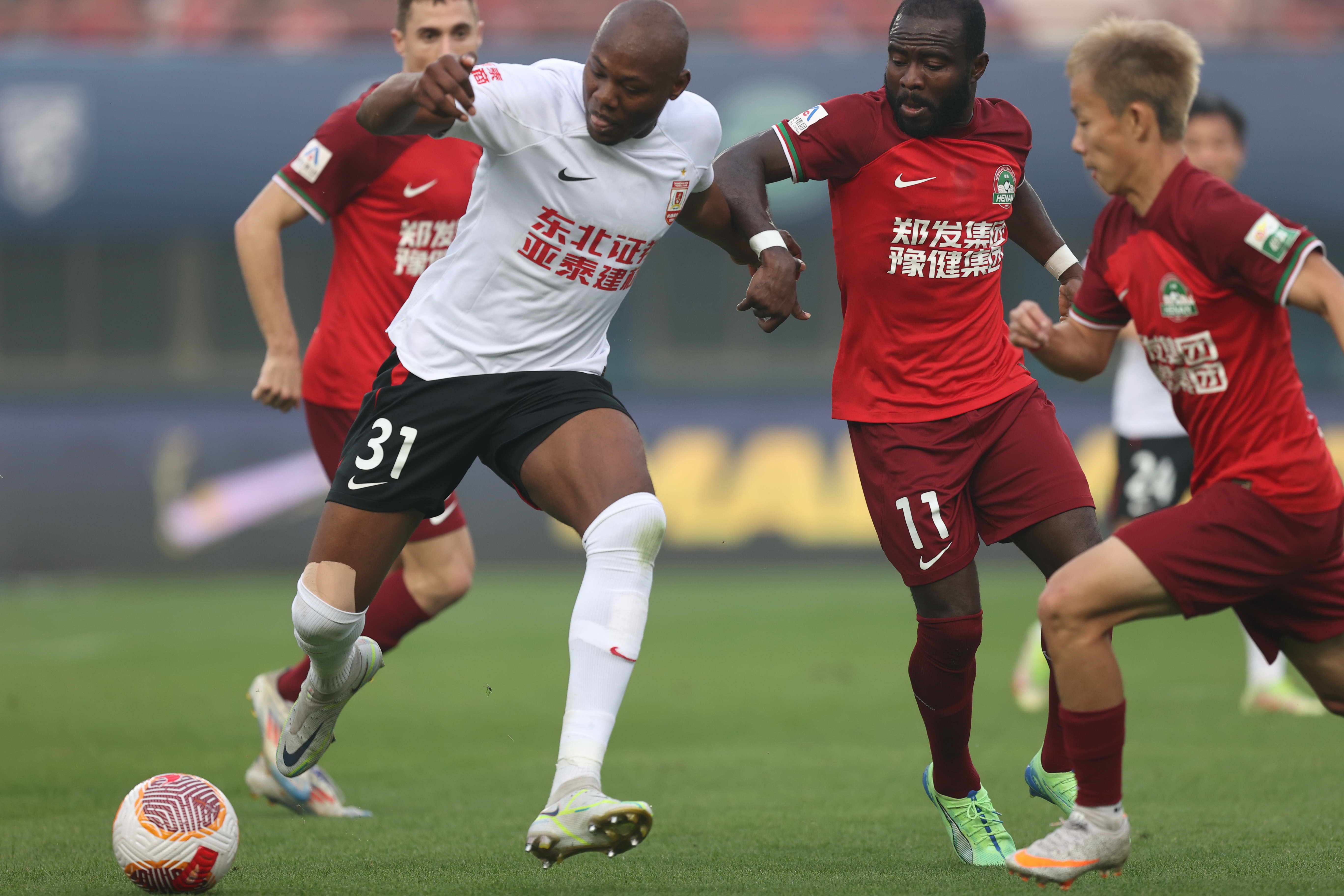 中超球队客场逆转，晋级希望大增