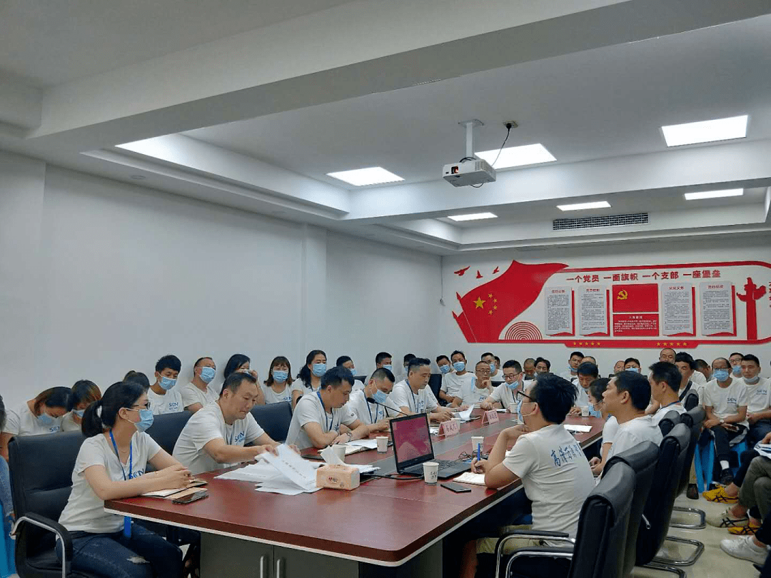 关于富力连败境遇堪忧，急需提振信心的信息