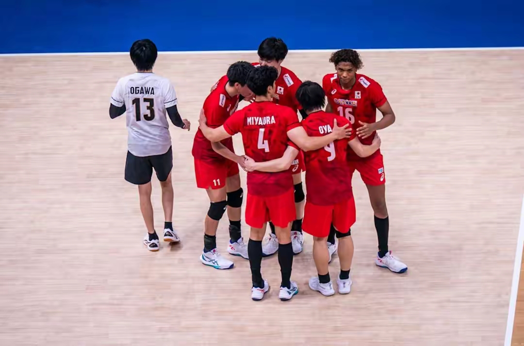 世界水平球员聚集，赛事竞争激烈