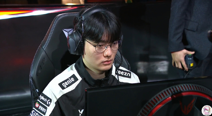 包含BLG翻盘DRX，Rascal送出助攻的词条