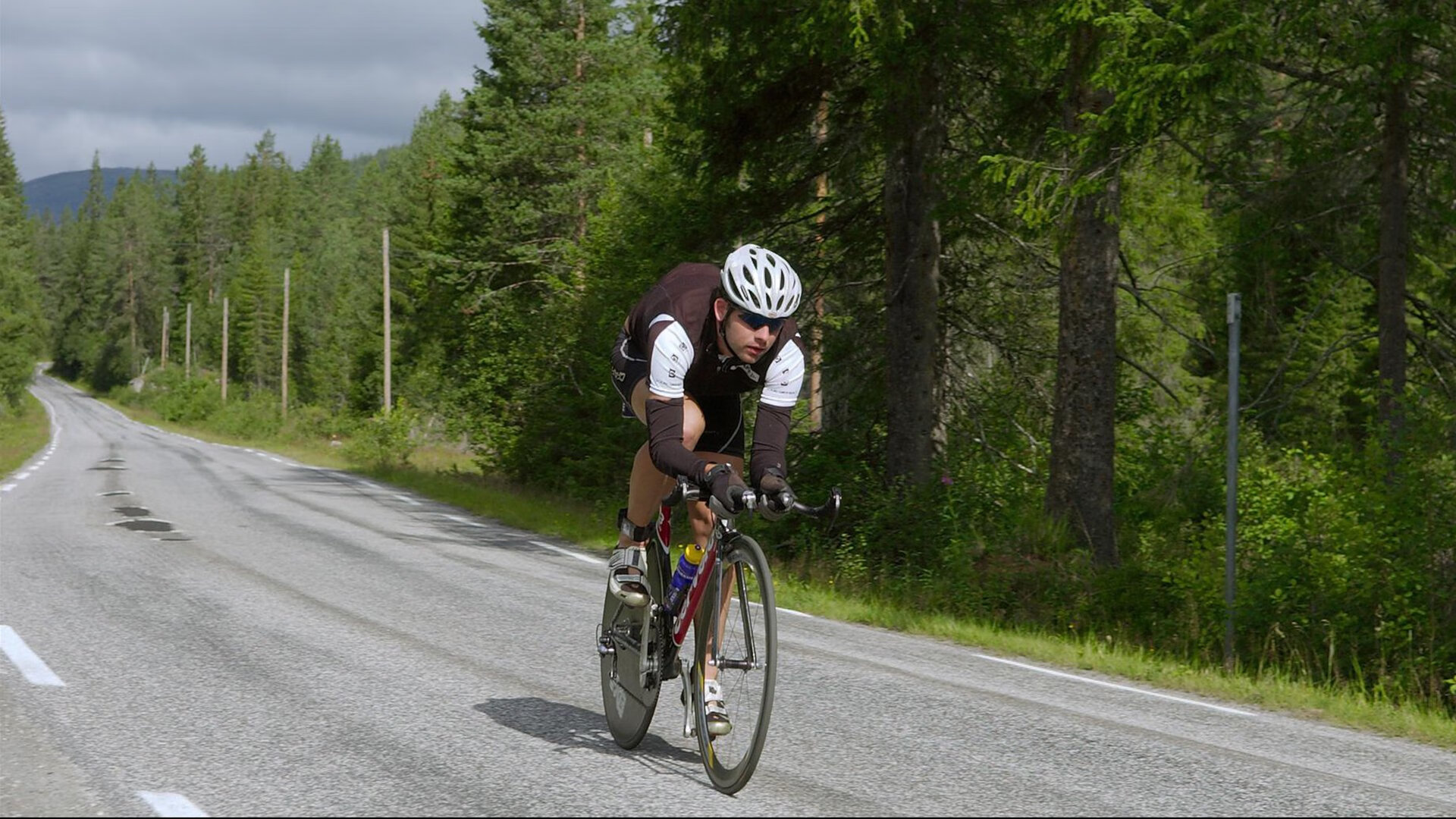 佩德里，从诺坎普到维也纳，一个中场如何用绝杀改写两国命运