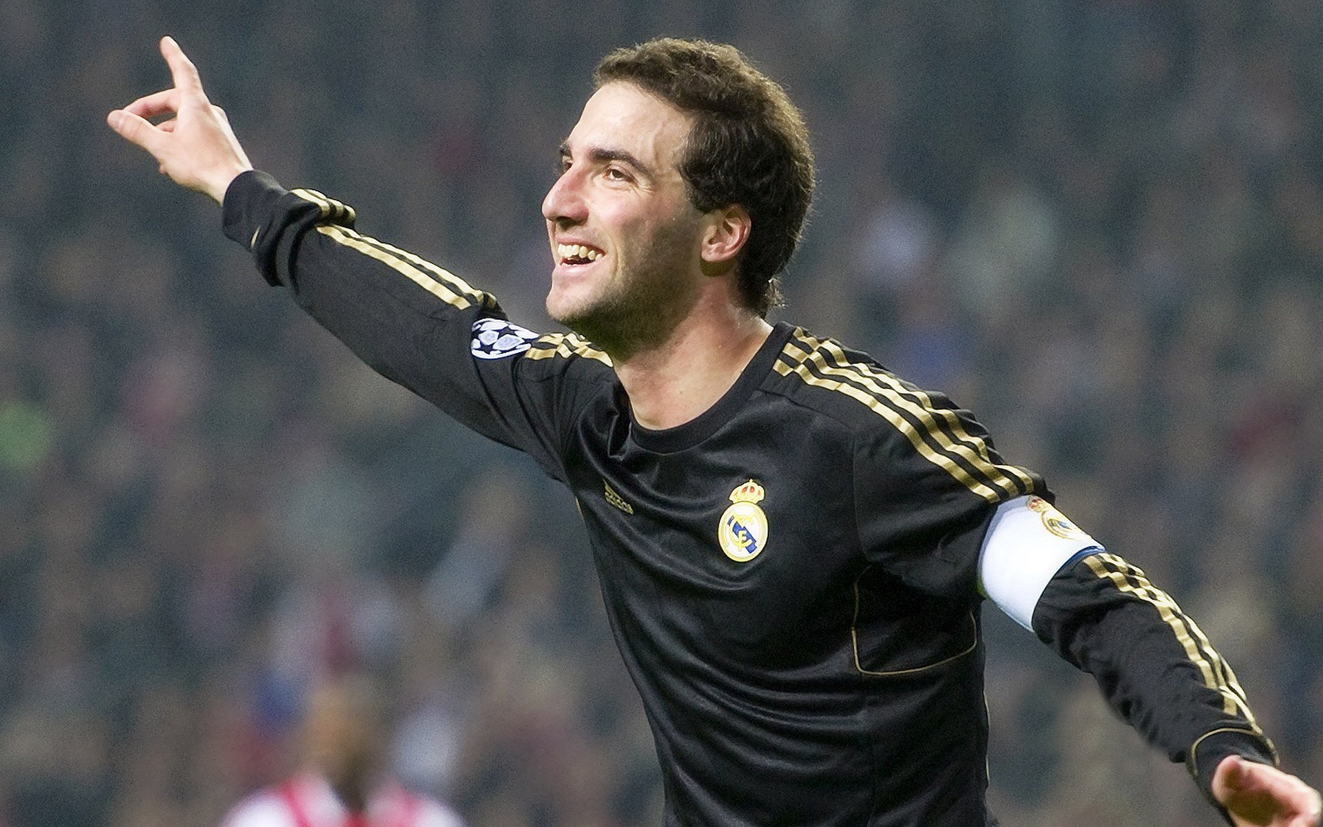 深圳队横扫山西队，武切维奇成为关键先生